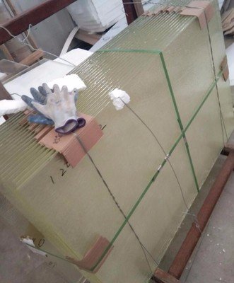 酒泉铅玻璃观察窗的高度设计